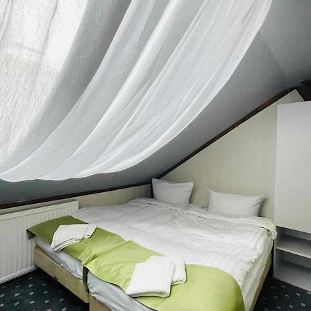 Hotel Keszyca Lesna エクステリア 写真