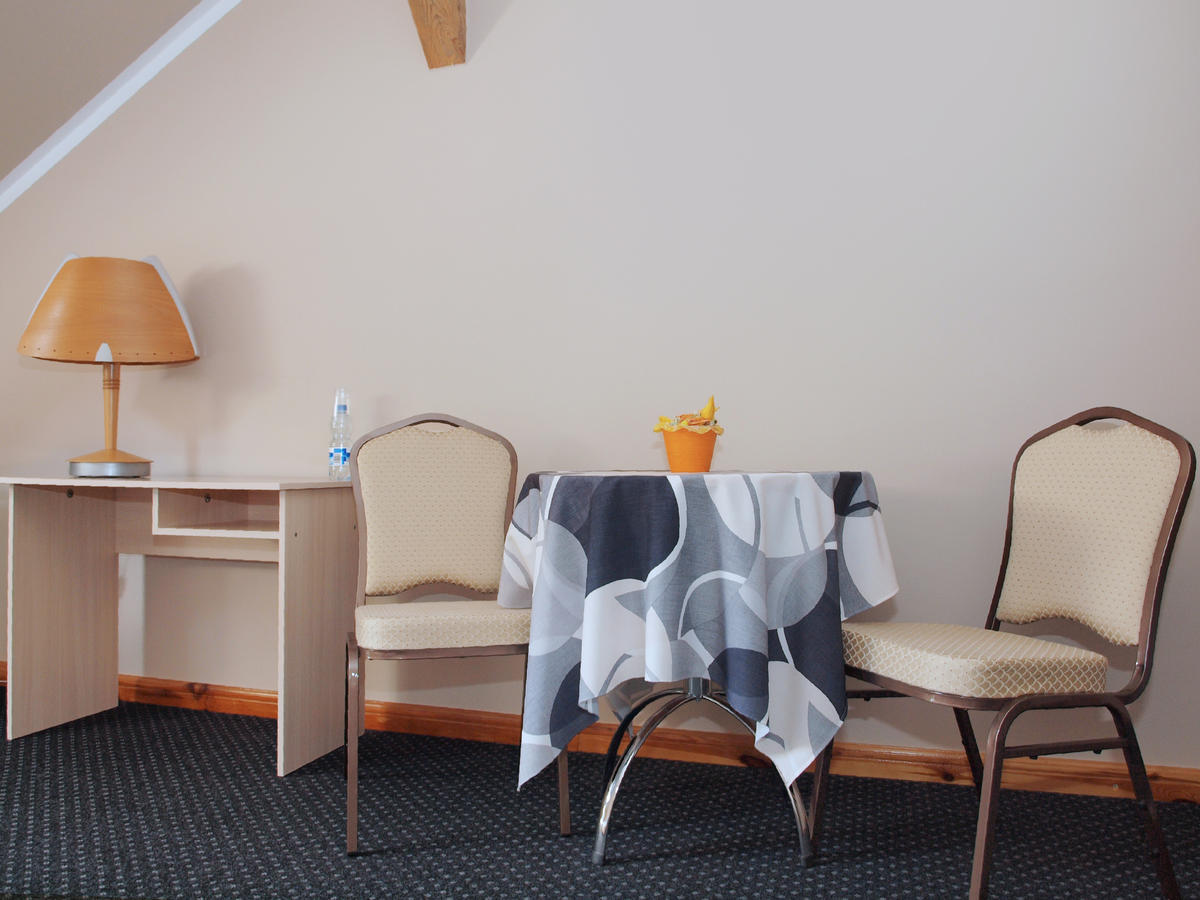 Hotel Keszyca Lesna エクステリア 写真